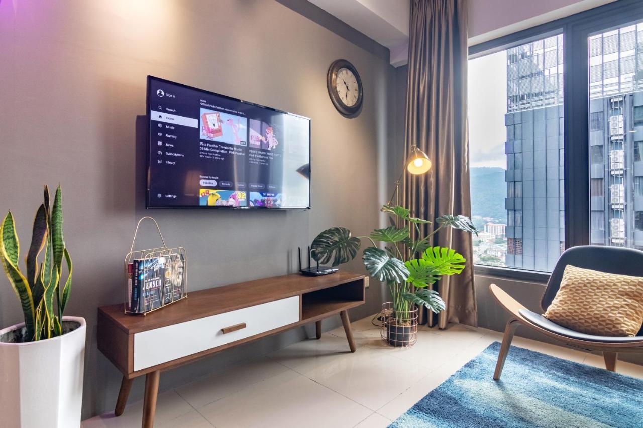 Tropicana 218 X Airlevate Suites Джордж Таун Екстериор снимка